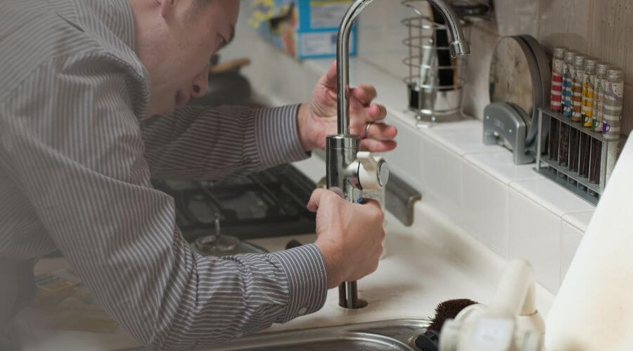 Local tankless water heater installation in Paw Paw, IL